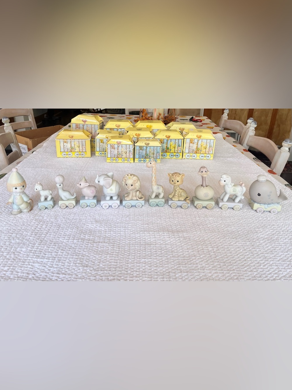 Precious Moments Pastel Animal Pull-Train Set - Yellow & Cream